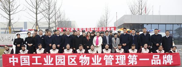 98e1069adf280f5e84ab3575bdf6f081