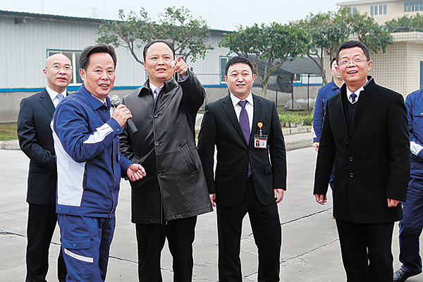 bd0bf8f768ab1cfeb6b38d878a3f4315