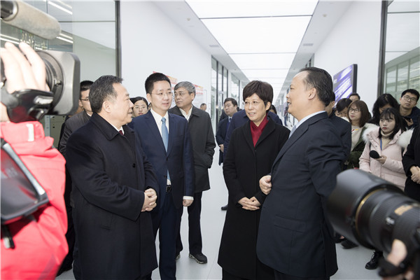 0e4d43bdfd2d165a3401ae7c3a7c8f5f