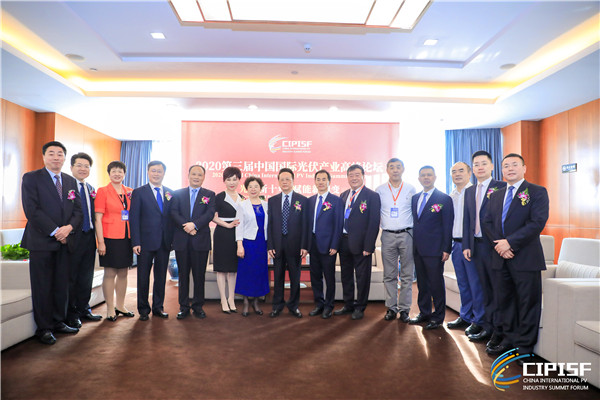 062bf396e15e380427bc26da9d345828