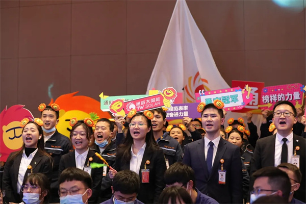 e1da35a4922ae4523491b5f1c4004406