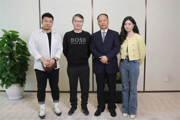 ef2e082d0da0e0b0a19c5cdf0f925e97