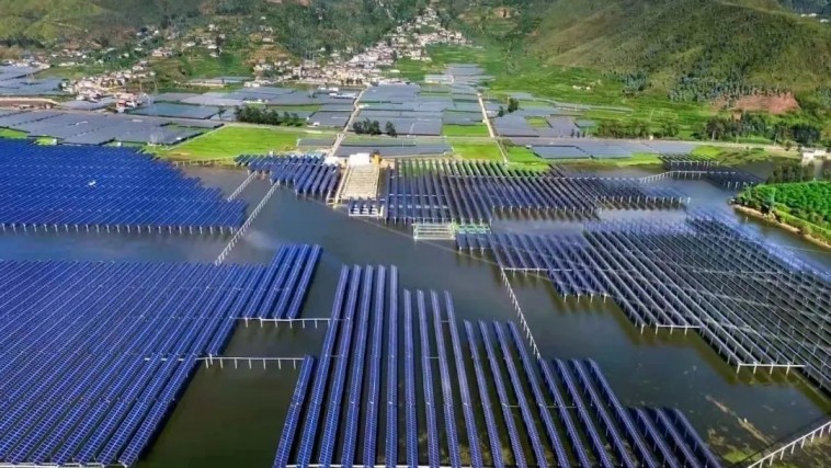 1a4ee3b3bd803615575f90cca8a59288