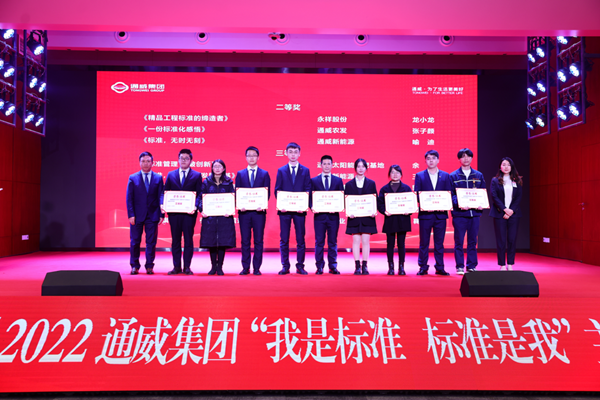 eb8d6e1c1bdc83fb47653bf54252f81f