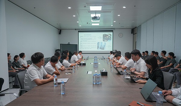 80fa8cc78f70aa111e288be299ad2384