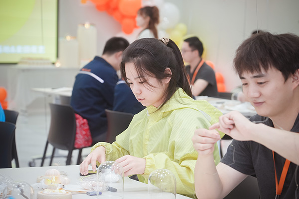 25edf0672d2d3d1b8ddb37e5be58763a