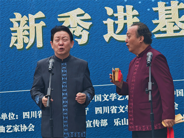 1add9e3eed57a33c08eb3b89b38f69e0