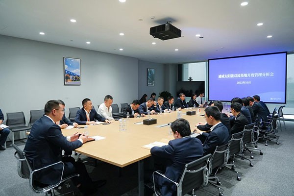 90f36cbb25d01558a3ed0198135b93a3