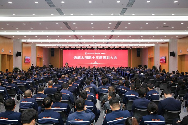 7802d819dfdf85080df757d8d2424c25