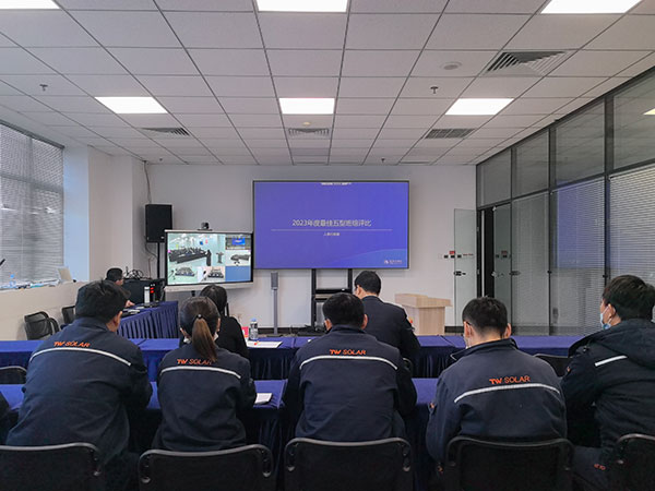 37566eaef1c060777d2e8cdee40c2563