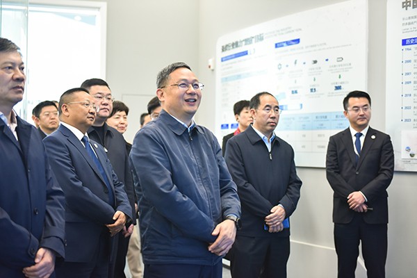 a3e03b1b25bc1cf7e6c87600e69d927c