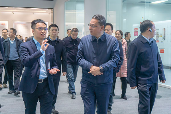 cc468c370bb14186bec15b8f285c88ee