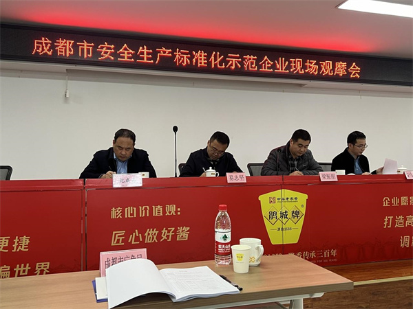 67318a14f72cd19dc15aeac47b806a15