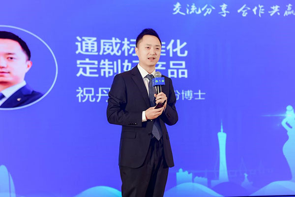 a8657d8a43dbdb20f08363d1fba62321