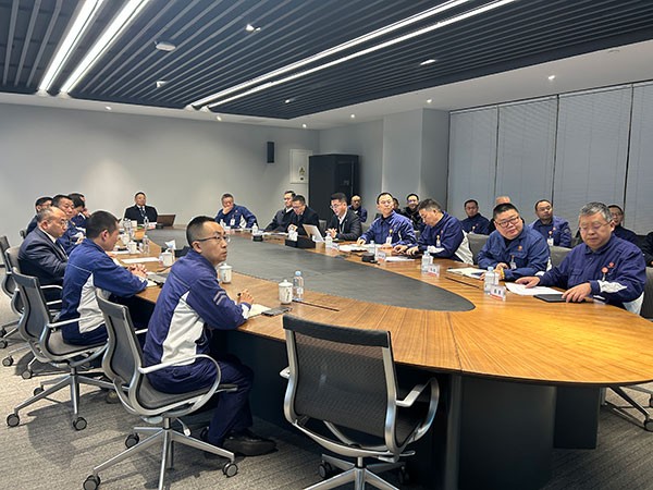 40842db80cb1e843abf34d2d8718290d