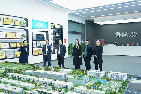 c98c28b9faba3882886c9dd431690992