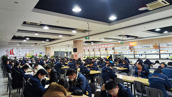 4e188b8bd629f3cd7061cfcb7d398f71