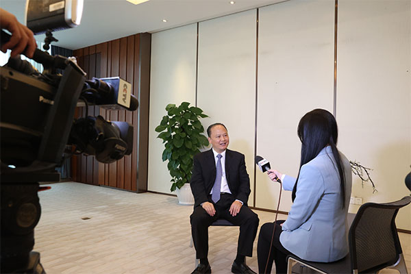 33e7583b7fb734a20967eaf8223ed318