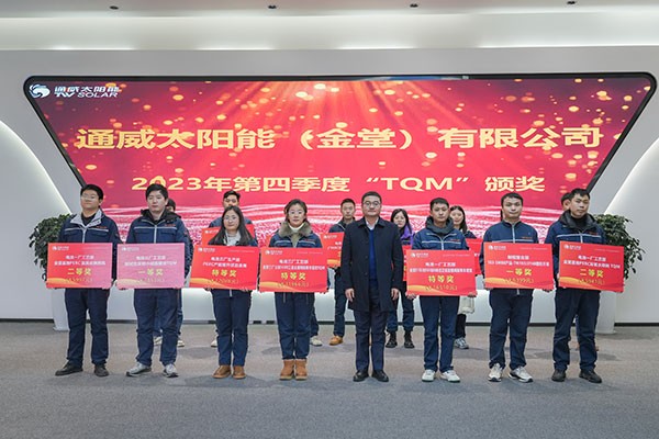 6c5c6b5bdc52bcbf7a3d6d5b3af618c1