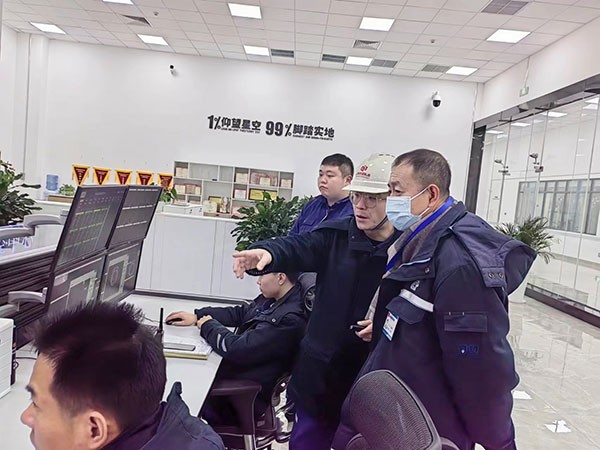 2f3d40b2bb31057d5aa8d53efc884851