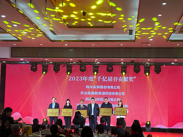 98e214bab1315a870cfd4f64746624e4