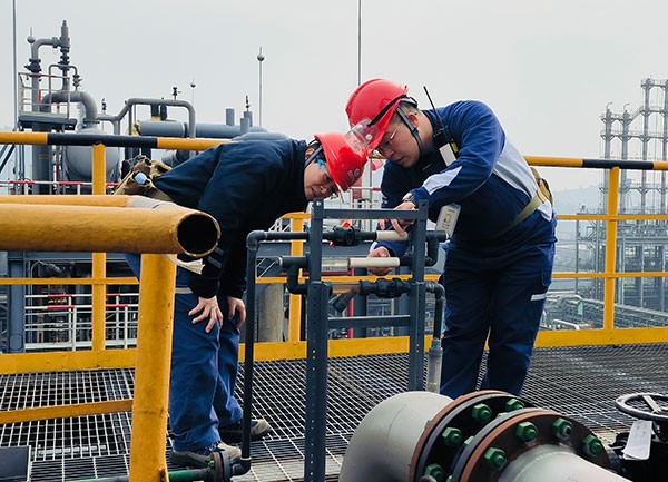 da8dfe3c3277a4e3c7776876a0ee2c0a