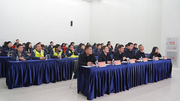 30f8119c7a8ef4b3936b6ebeff403f8e