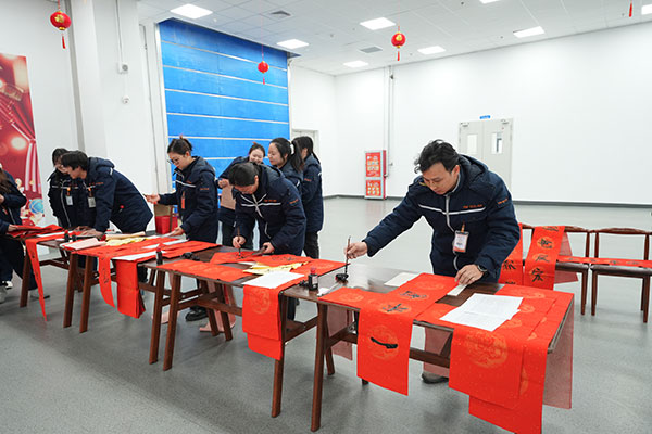 39cc2831d07be44c882a8c0d33df77d7