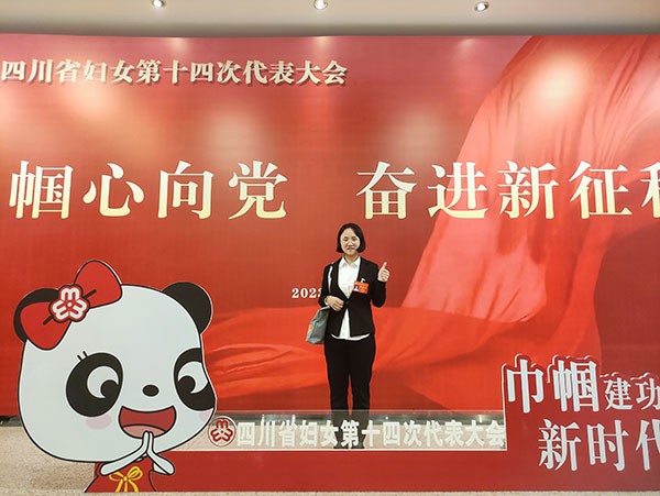 efa0376922a7aeecabf263bdd1ba637c