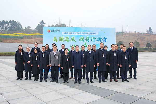 99d97bfaa64236cadebafc4505376f47