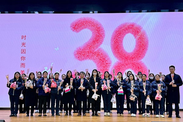 e3d880ddf48b160c622df4f776fee563