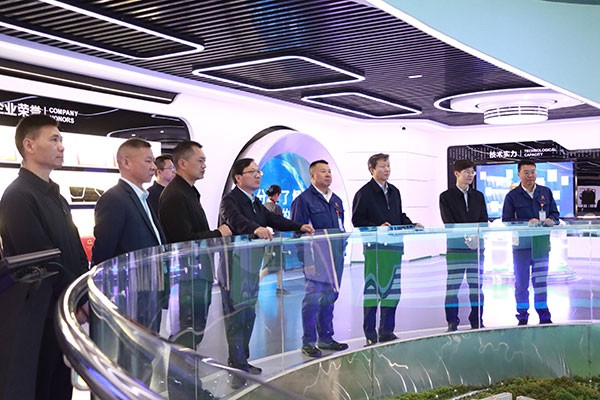 5d8ab2bacd6e421f22e704ab9afd97da