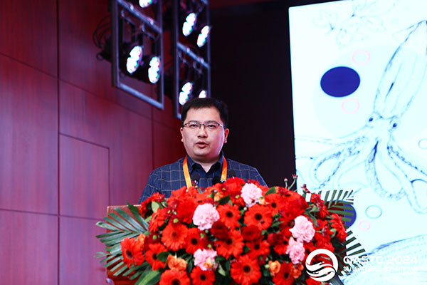 5879b905a68b2ee2f9d624a32235f49e