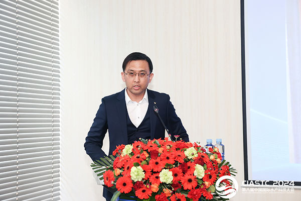 828d0559b036f0a61b33038301ce2ec9