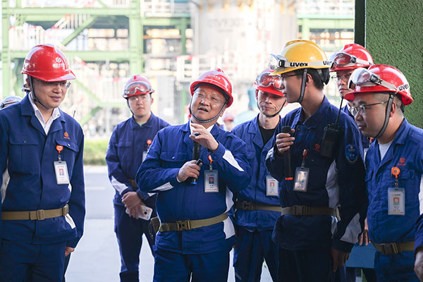 a4b932474e53569b1f878d6eaeee34e3