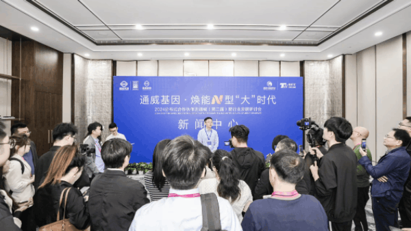 01e3e5da4303a7cf76c086e27906fd68