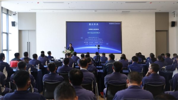 df0313de2aa52be9b29fe5a7e525a642