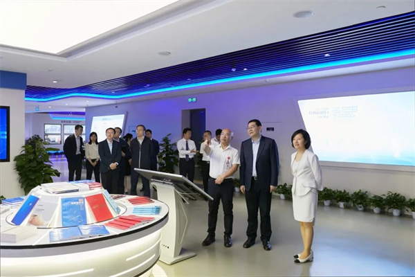 63a207c27e8d1dbd3553d5f4718eac14