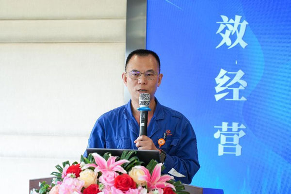 305adcda1850485c54afe61ad20ded48