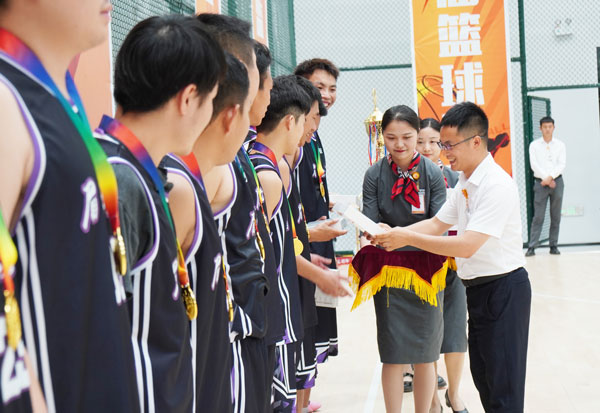 886dd353aabd8249fafd4adbd23b2f2d