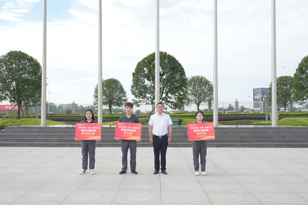 6e6760f14bca081e72b193069e297a7d