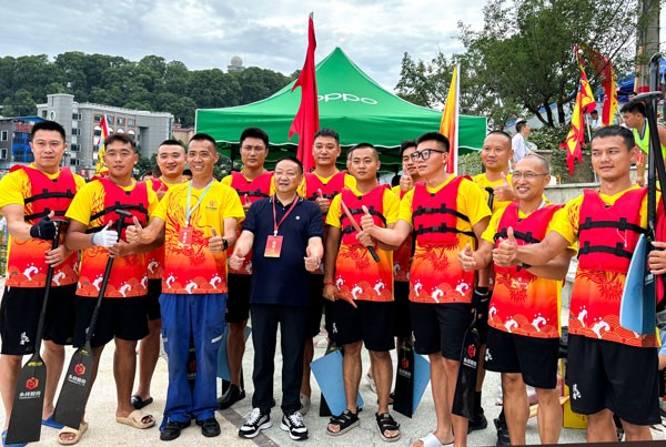 80ba2123f81cf834f86e59ccbc6d1a75