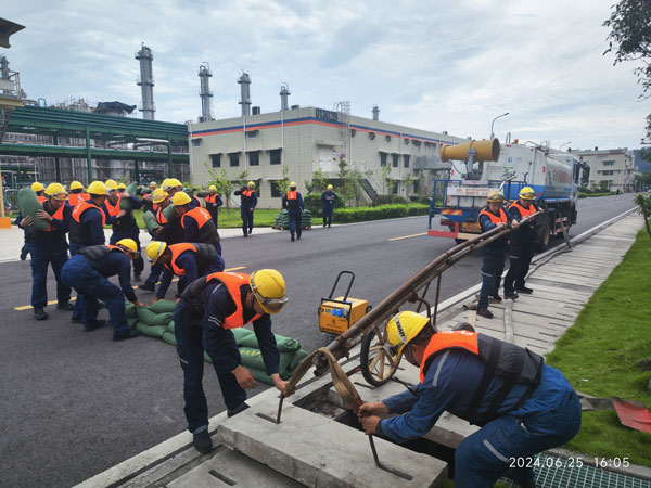 154845dc88f44c530703af0e3e7ca05e