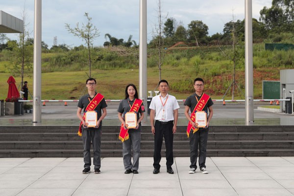 6f3e45b147389bcb89e00c3e58bee6f3