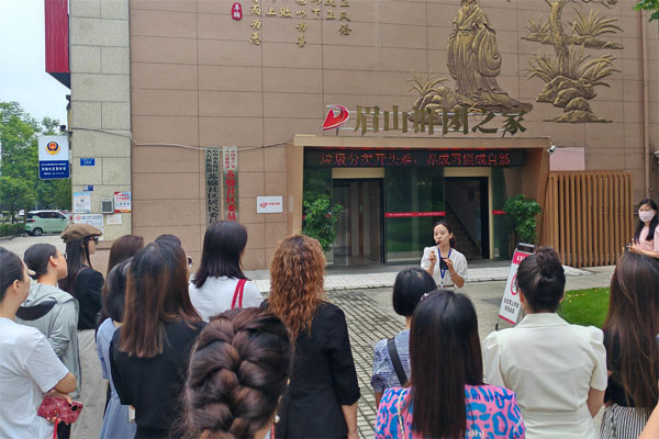 8e3a3927958d49e1463a2c583a30b2f3