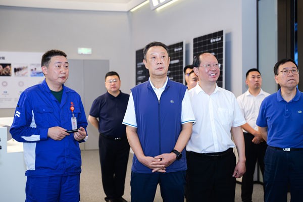 3ce8f4ce2f3a4f756b8cdca6f7e42586