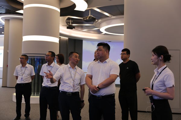 a5b1fce9a463f32767e24f48629d7922