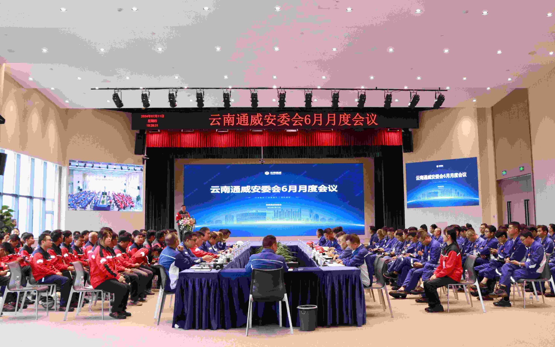 9a288274d26a3318fd75621cfd6b861e