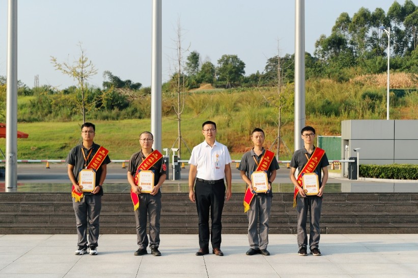 97f8e3b2352ffa61aba50b36e2a52781