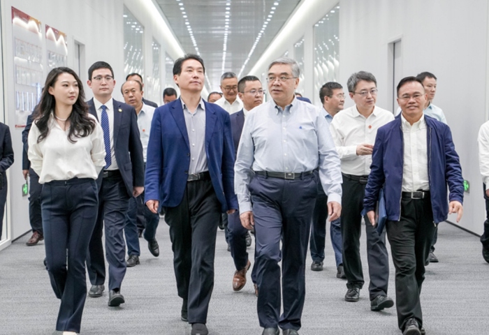 24b7f4dbdbd87f61fb1523ac96b963c5